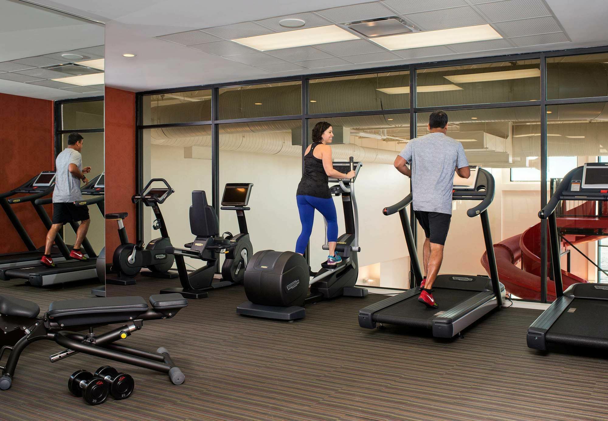 Hotel Courtyard By Marriott South