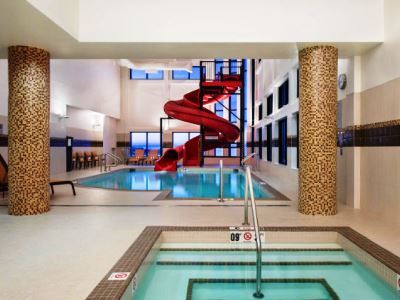 Courtyard By Marriott South Calgary